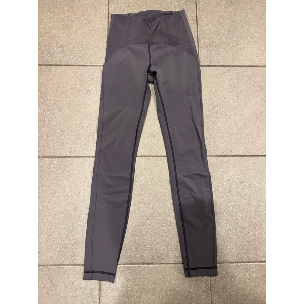 Lululemon leggings size 4